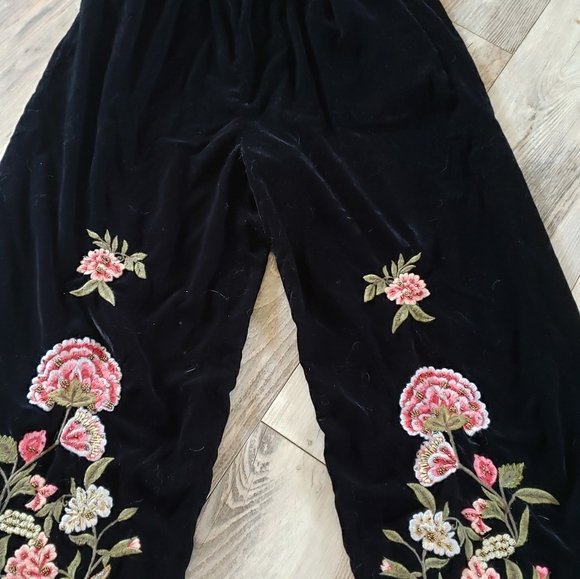 Zara Pants - Zara flare velvet pants